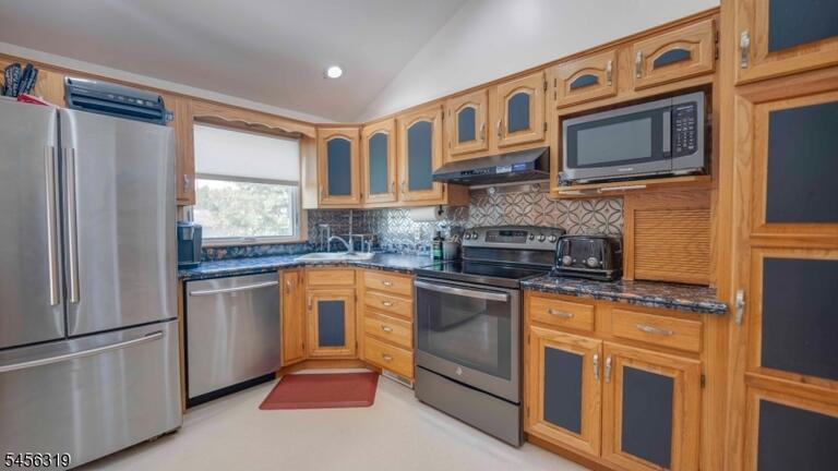 Property listing MLS 4049004 photo 13
