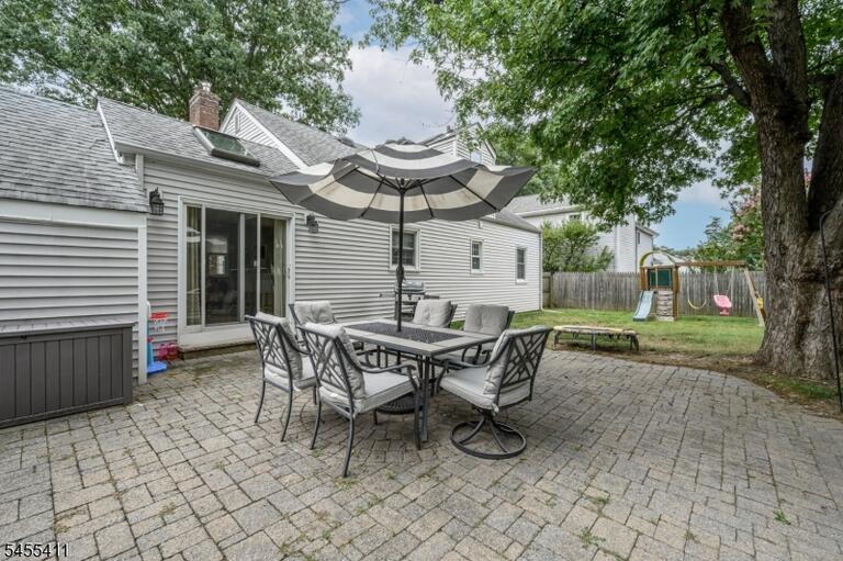 Property listing MLS 4049026 photo 34