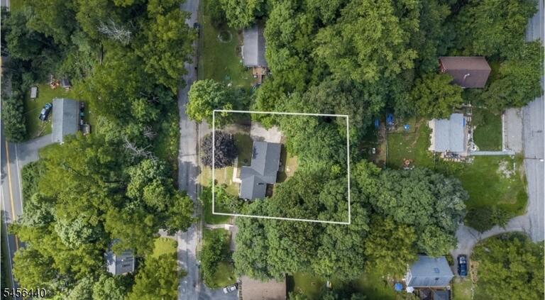 Property listing MLS 4049045 photo 31