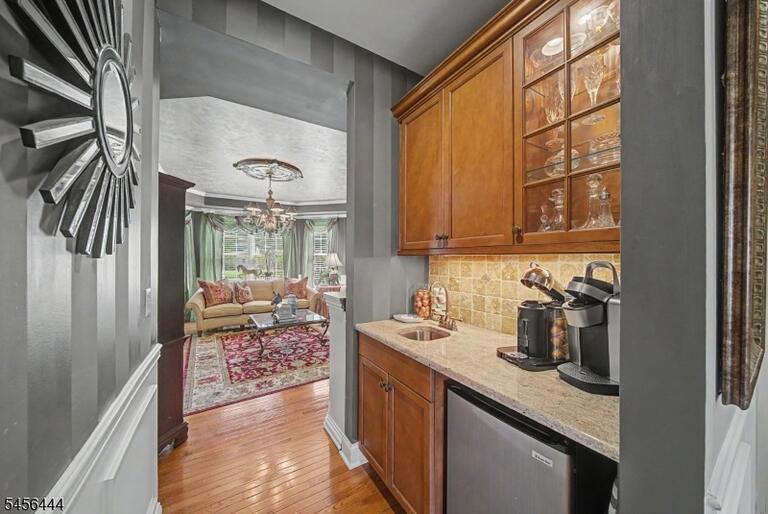 Property listing MLS 4049063 photo 8