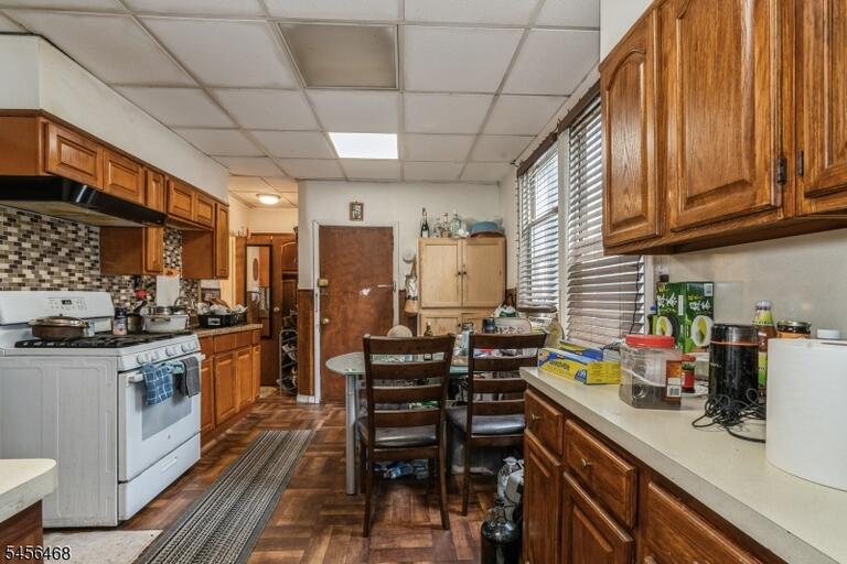 Property listing MLS 4049067 photo 5