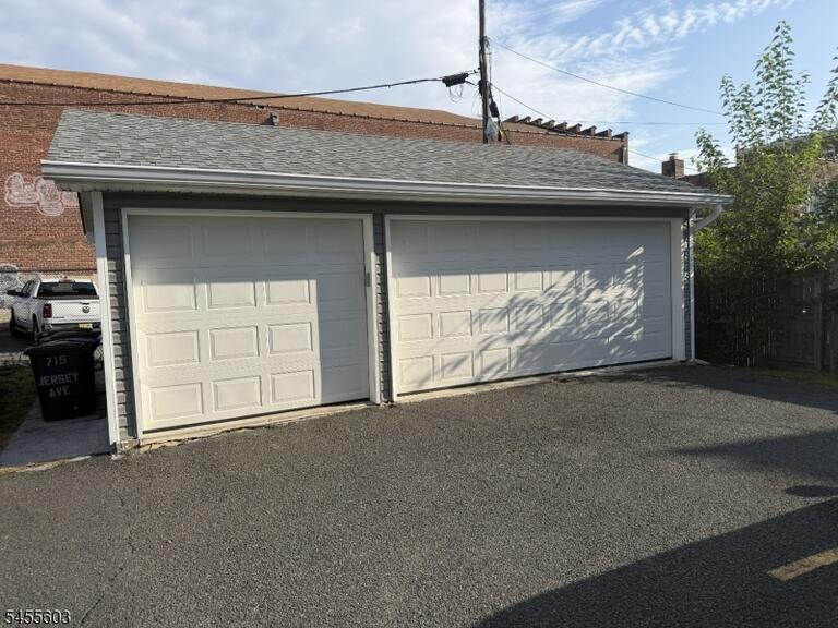Property listing MLS 4049085 photo 16