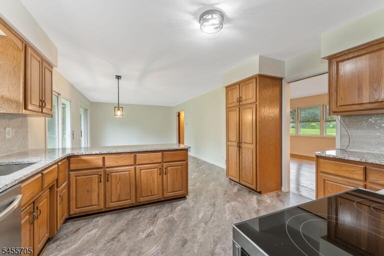 Property listing MLS 4049091 photo 10