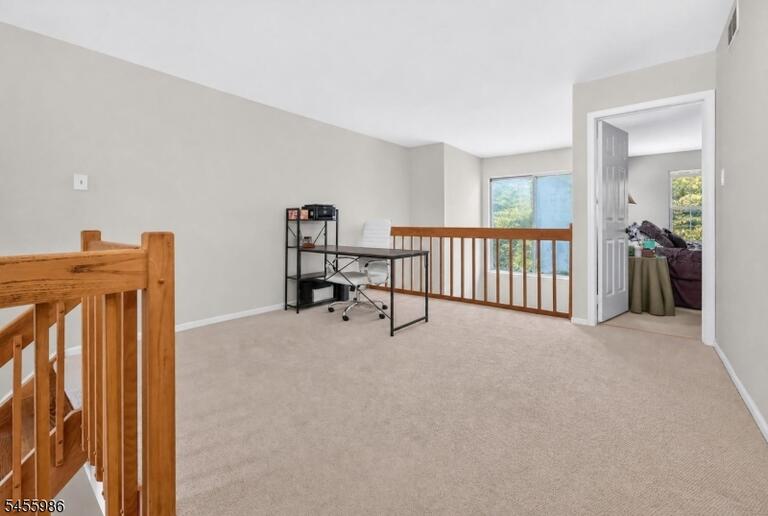 Property listing MLS 4049102 photo 27
