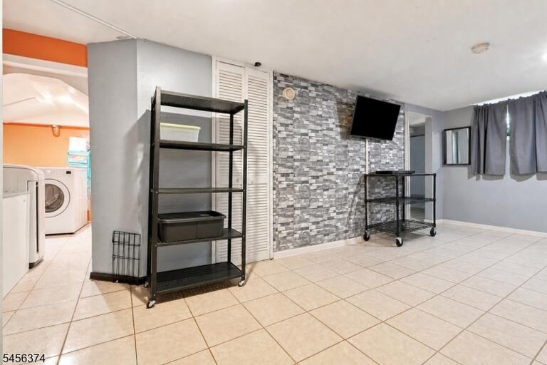 Property listing MLS 4049117 photo 37