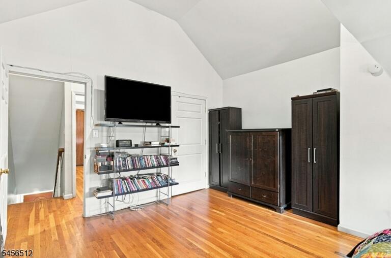 Property listing MLS 4049125 photo 12