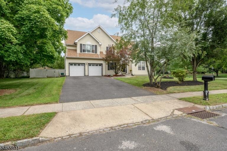 Property listing MLS 4049154 photo 33