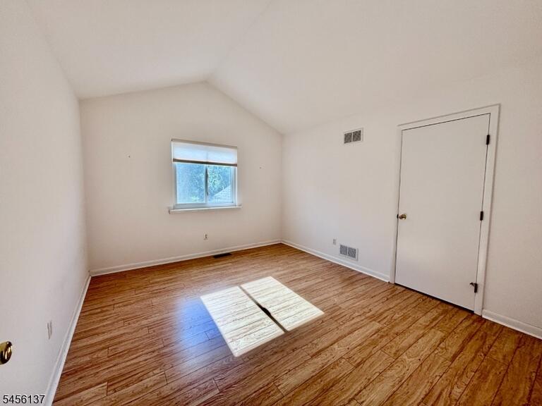 Property listing MLS 4049155 photo 20