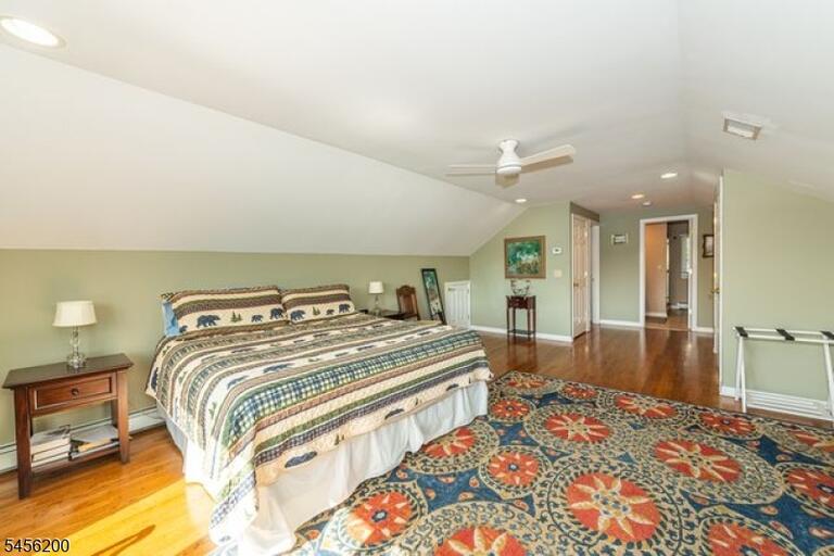 Property listing MLS 4049156 photo 13