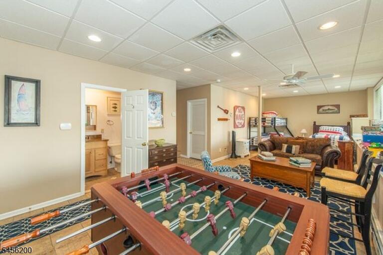 Property listing MLS 4049156 photo 33