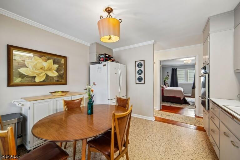 Property listing MLS 4049174 photo 9