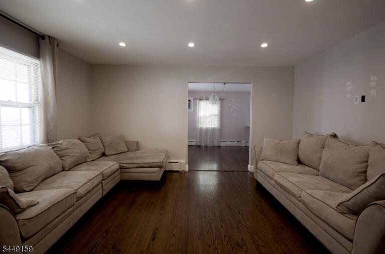 Property listing MLS 4049178 photo 5