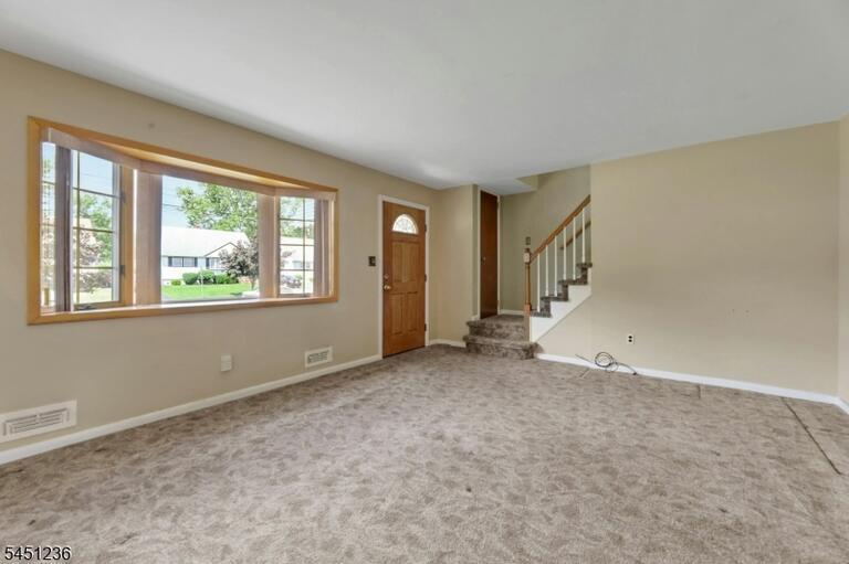Property listing MLS 4049205 photo 14