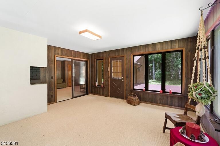 Property listing MLS 4049209 photo 16