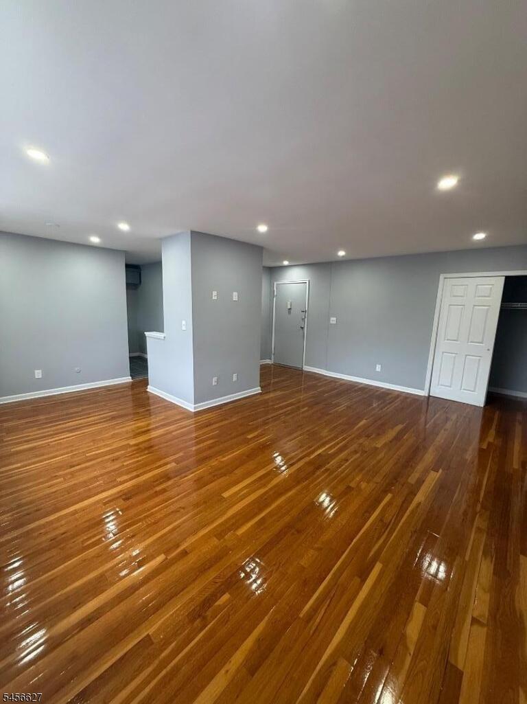 Property listing MLS 4049236 photo 4
