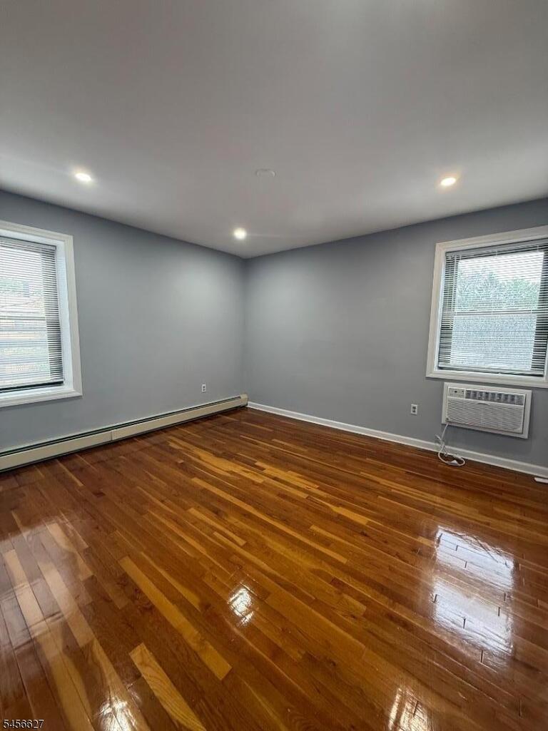 Property listing MLS 4049236 photo 7
