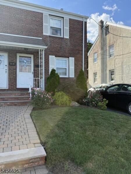 Property listing MLS 4049275 photo 1