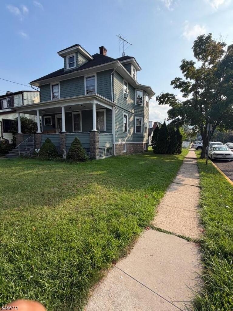 Property listing MLS 4049307 photo 3