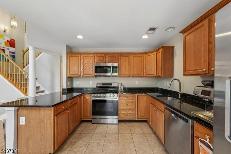 Property listing MLS 4049316 photo 19