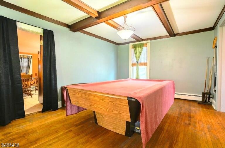 Property listing MLS 4049338 photo 9