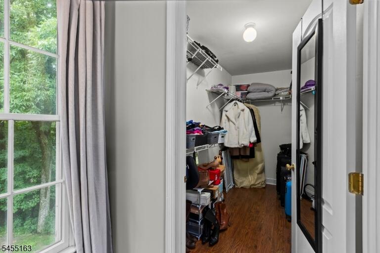 Property listing MLS 4049348 photo 31