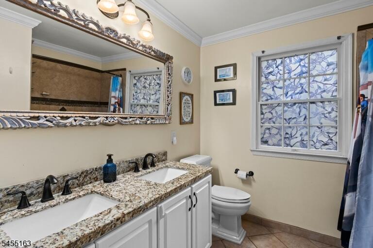 Property listing MLS 4049348 photo 34
