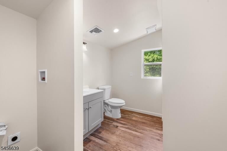 Property listing MLS 4049356 photo 11