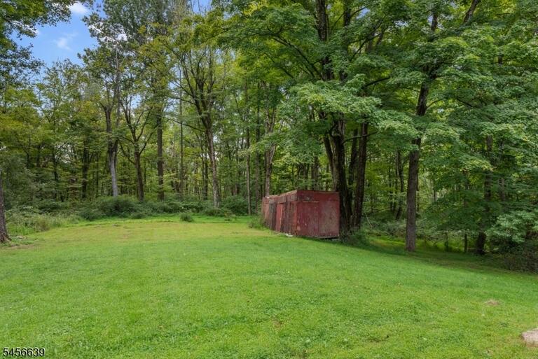 Property listing MLS 4049356 photo 15
