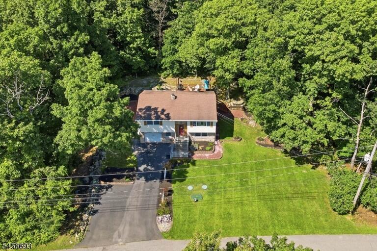 Property listing MLS 4049376 photo 23