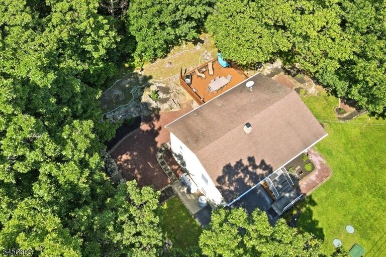 Property listing MLS 4049376 photo 24