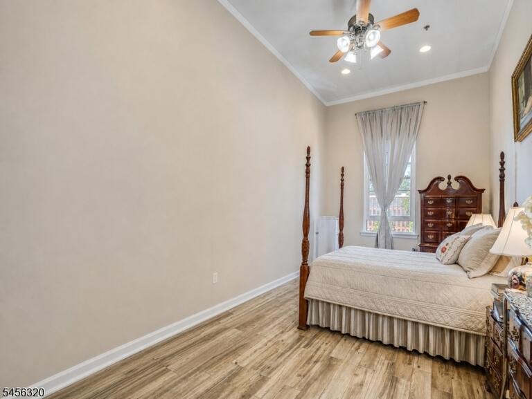 Property listing MLS 4049384 photo 10
