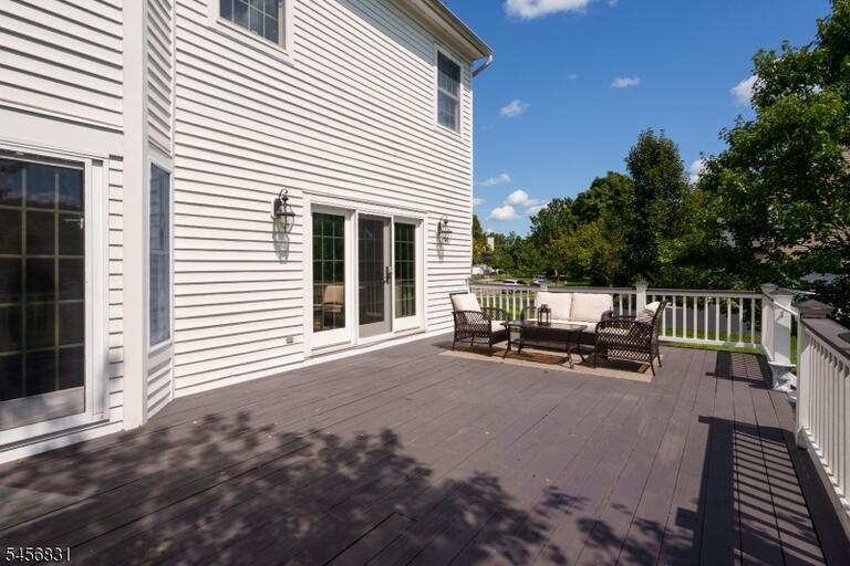 Property listing MLS 4049414 photo 38