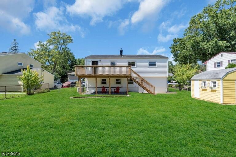 Property listing MLS 4049448 photo 18