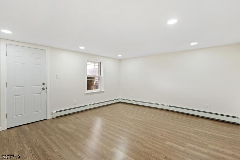 Property listing MLS 4049454 photo 19
