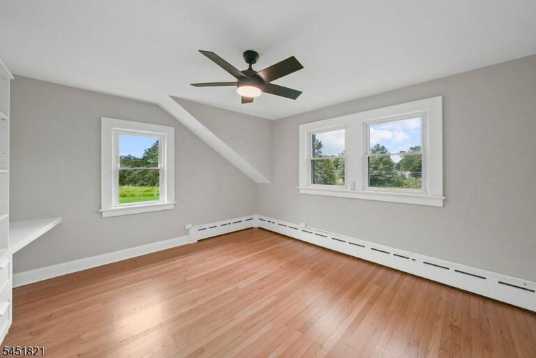 Property listing MLS 4049474 photo 13