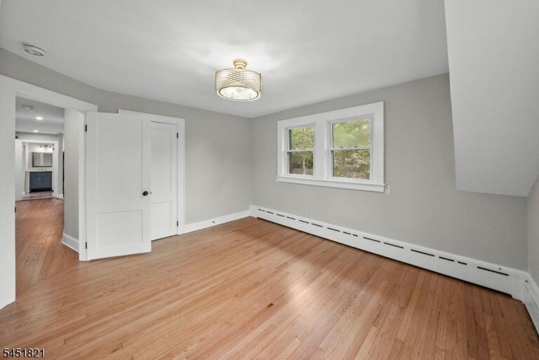 Property listing MLS 4049474 photo 29