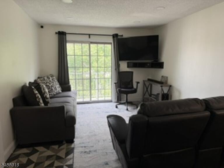 Property listing MLS 4049486 photo 18