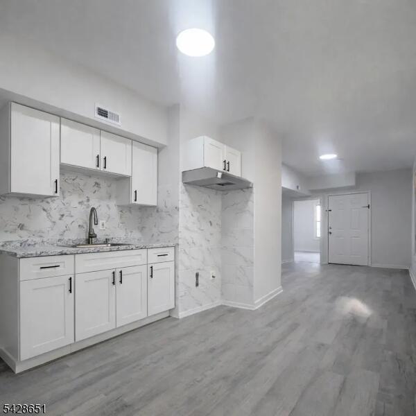 Property listing MLS 4049492 photo 2