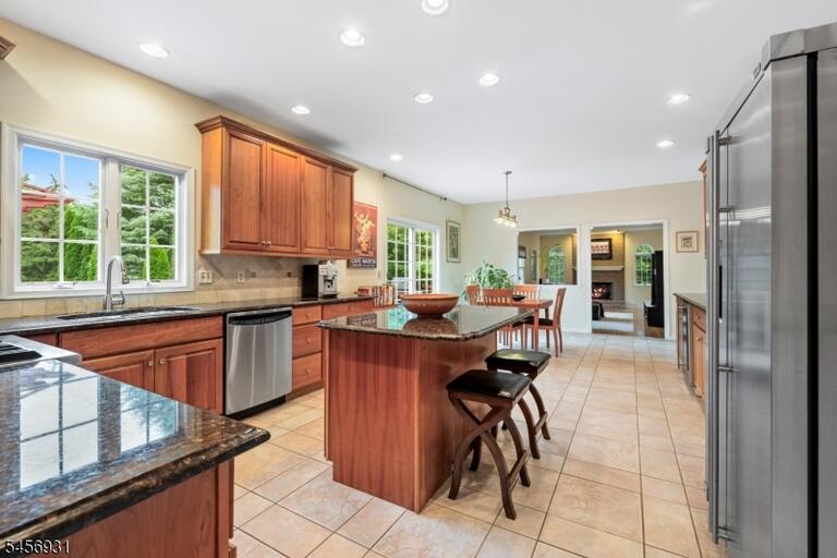 Property listing MLS 4049502 photo 13