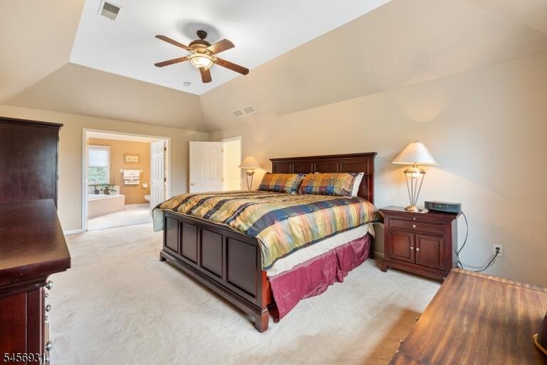 Property listing MLS 4049502 photo 24