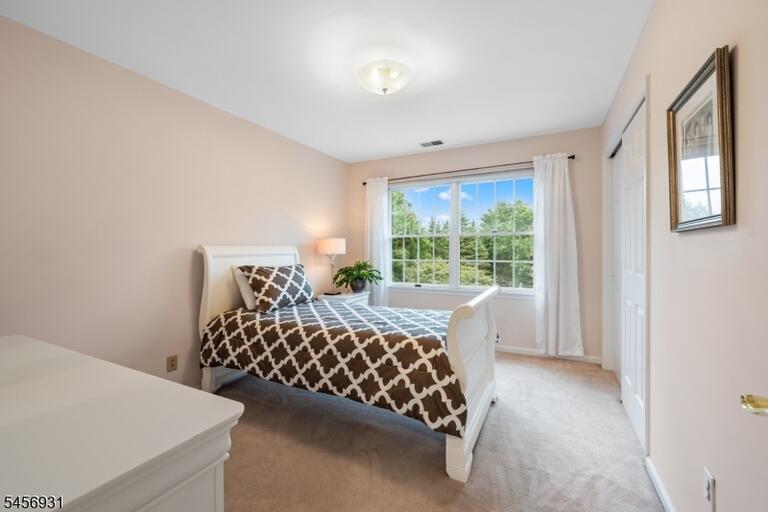 Property listing MLS 4049502 photo 31