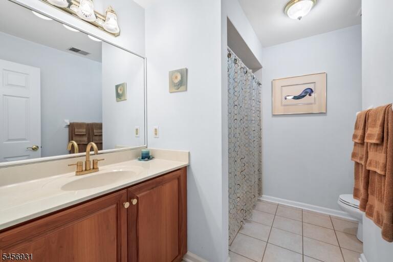 Property listing MLS 4049502 photo 32