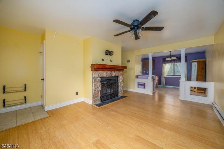 Property listing MLS 4049507 photo 4