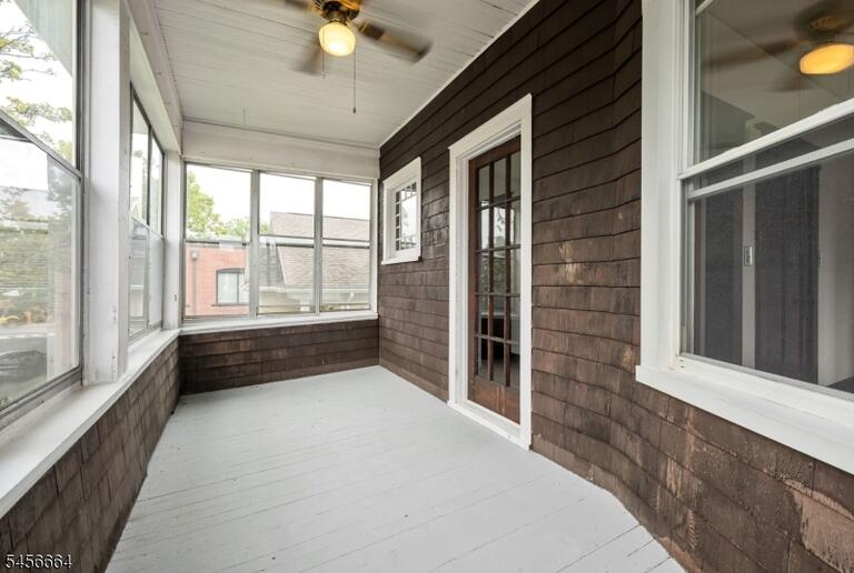 Property listing MLS 4049509 photo 4