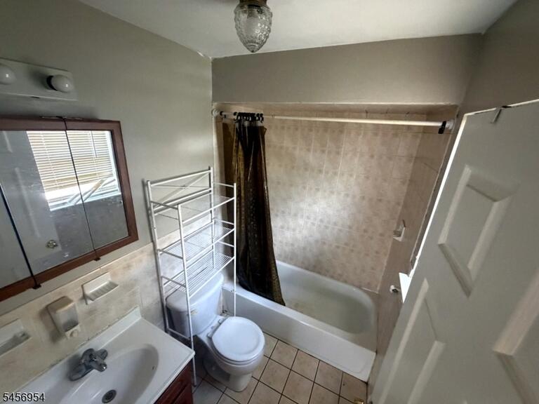 Property listing MLS 4049532 photo 12