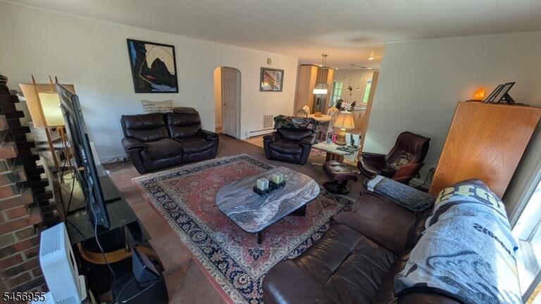 Property listing MLS 4049533 photo 8