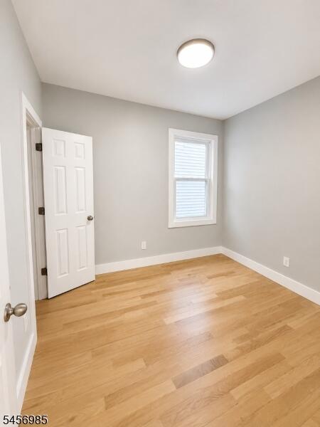 Property listing MLS 4049555 photo 3