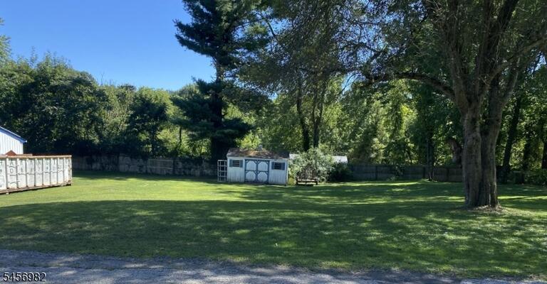 Property listing MLS 4049573 photo 3