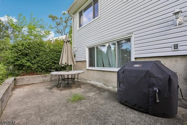 Property listing MLS 4049592 photo 28