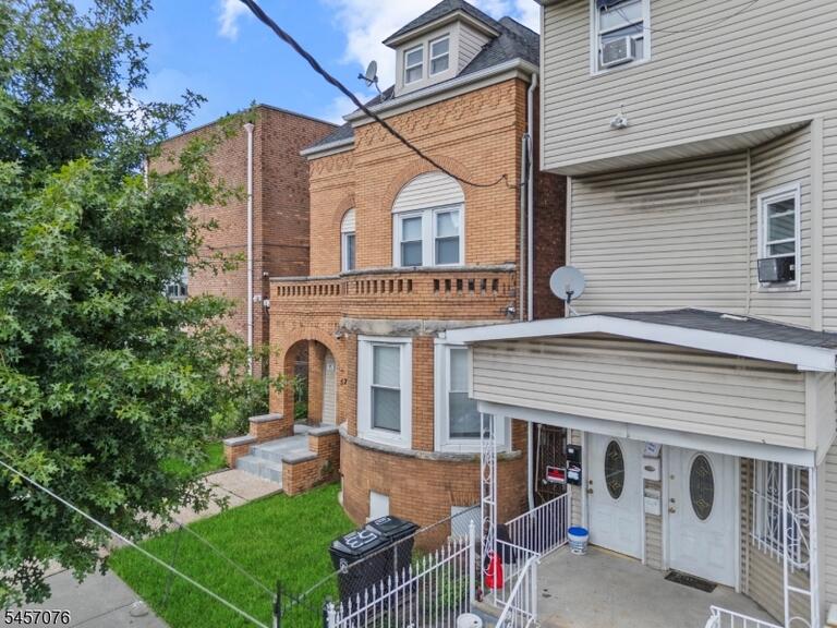 Property listing MLS 4049610 photo 15
